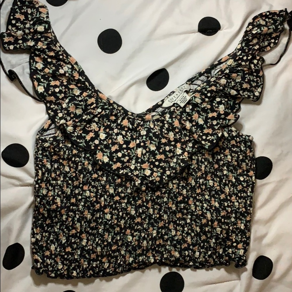 American Eagle Flower Crop Top